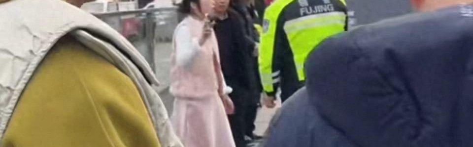 世界杯官网入口-扬州一女子车祸被打后续：长相曝光，人无赖嘴恶毒，全家受到舆论